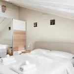 Sky Apartment *