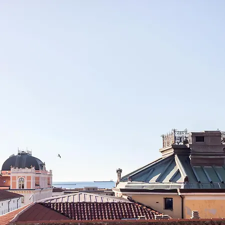 Apartment Sky *