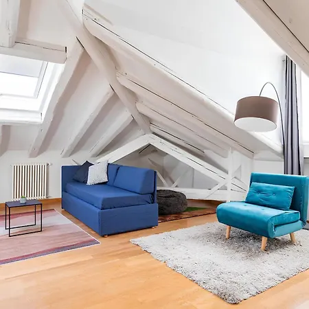 Sky Apartment *